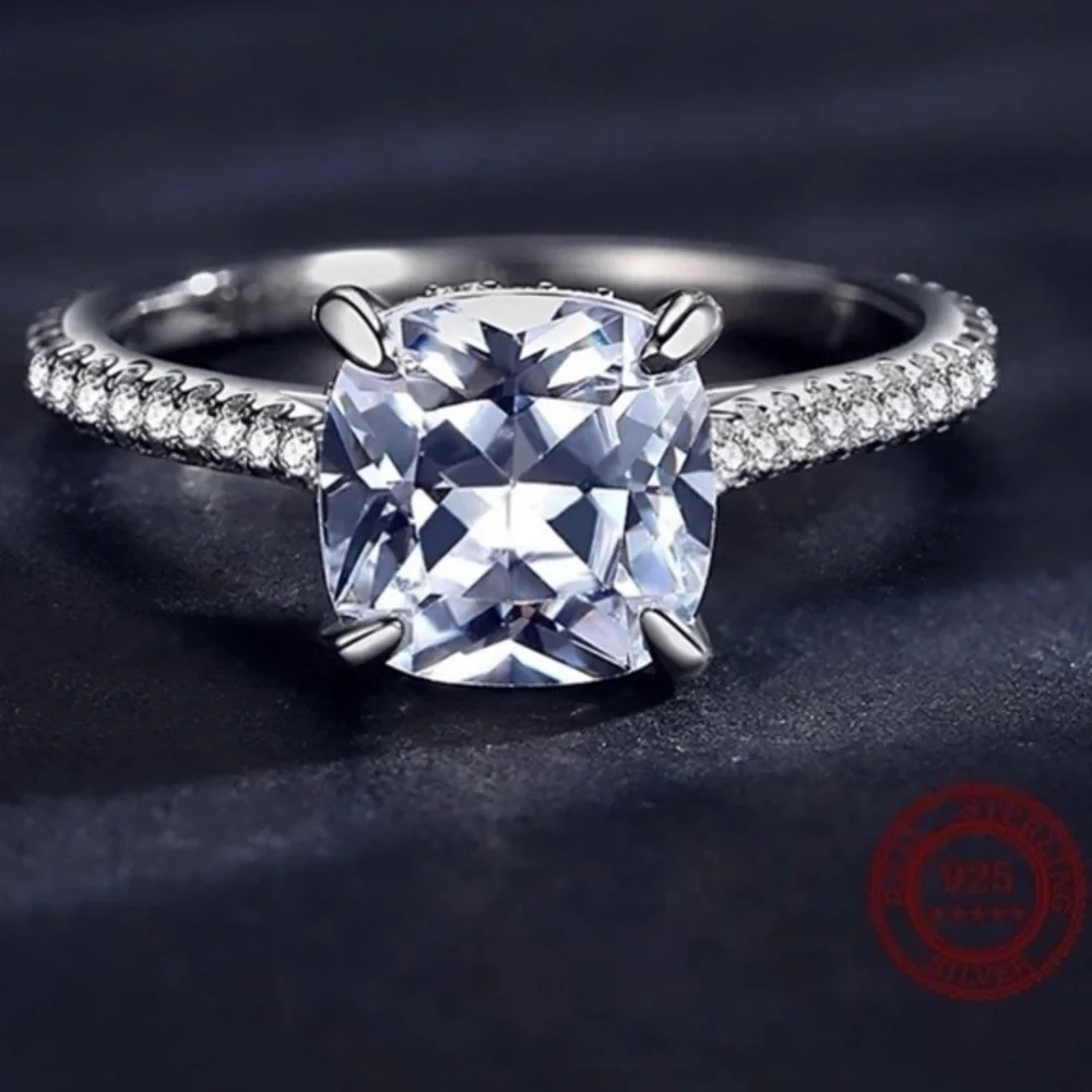 925 Sterling Silver Princess Square Dazzling 5A Zirconia Ring